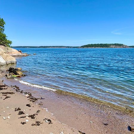 Värmdö Stf Lillsvedホステル エクステリア 写真